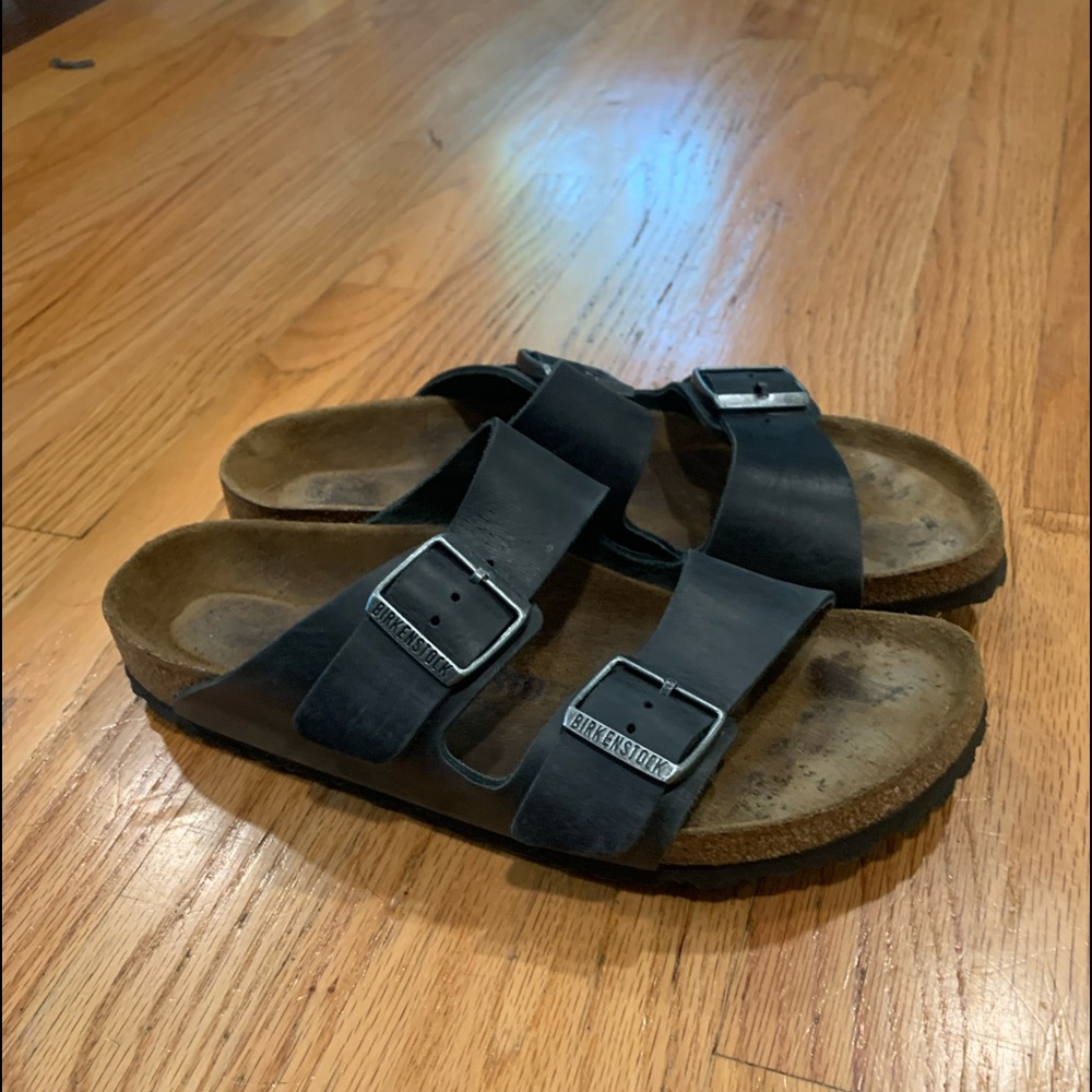 Black leather Soft footbed Birkenstocks narrow size 40